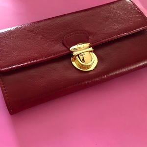 Badgley Mischka Wallet Relisting